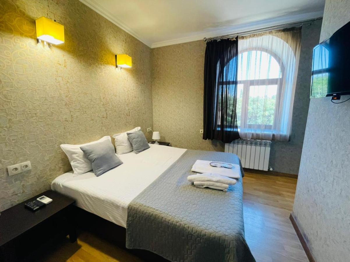 My Cityhotel ティビリシ エクステリア 写真
